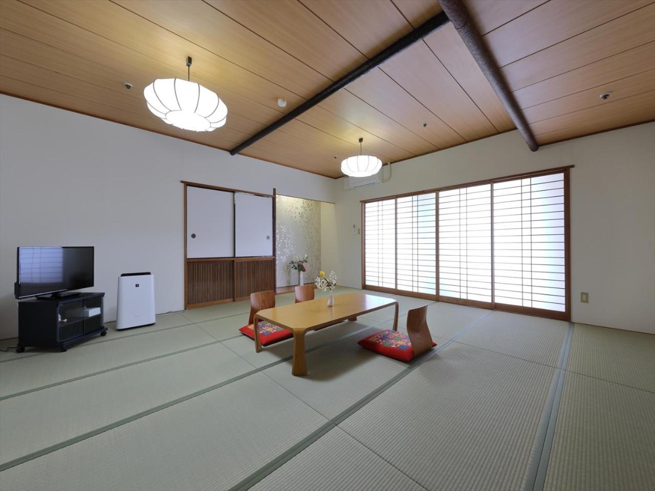 Garden Hotel Shiunkaku Higashimatsuyama Exterior photo